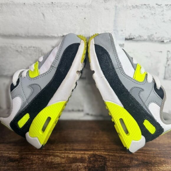 Nike Air Max 90 OG Volt Sneakers Shoes Size 7 Toddler - Picture 4 of 7